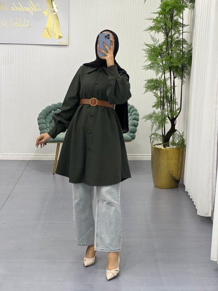 جكيت جوخ لعند الركبة